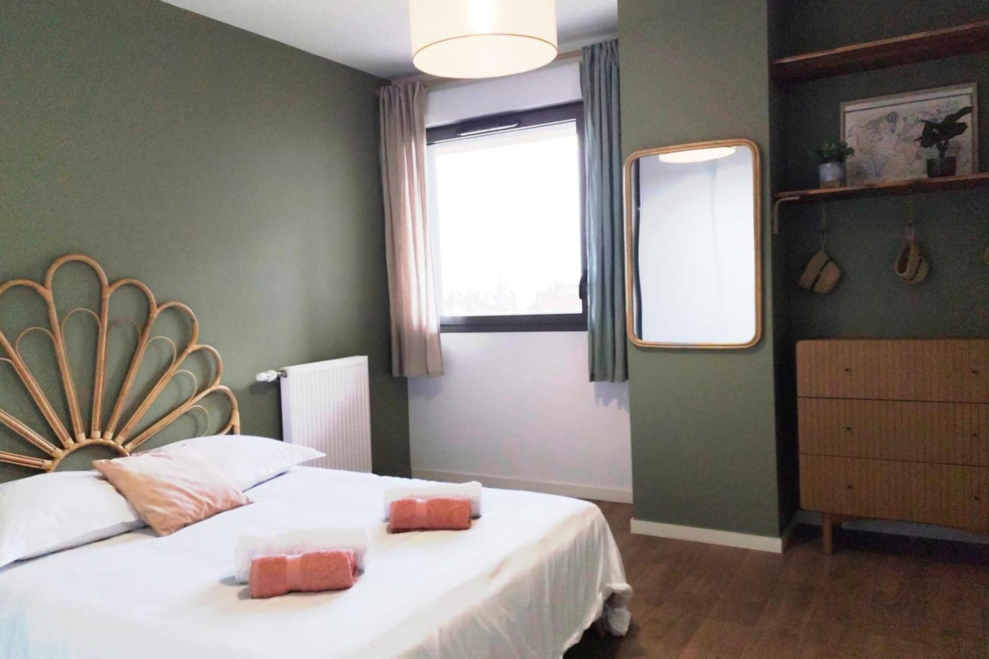 Apartamento Nice 64 M With Balcony Near The Train Station Burdeos Exterior foto